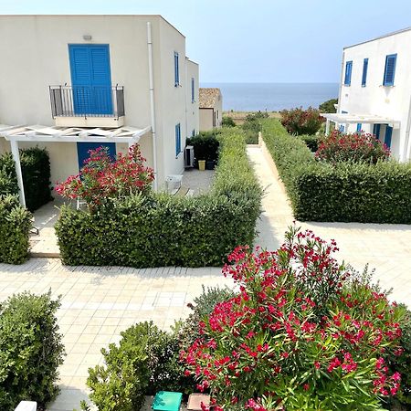Cala Azzurra Macari Bed And Breakfast And Holidays House 外观 照片