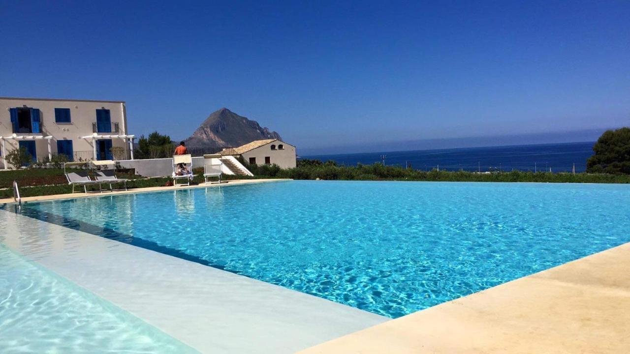 Cala Azzurra Macari Bed And Breakfast And Holidays House 外观 照片