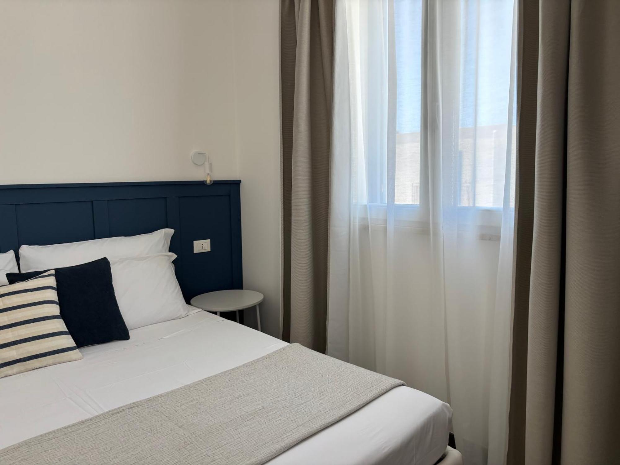 Cala Azzurra Macari Bed And Breakfast And Holidays House 客房 照片