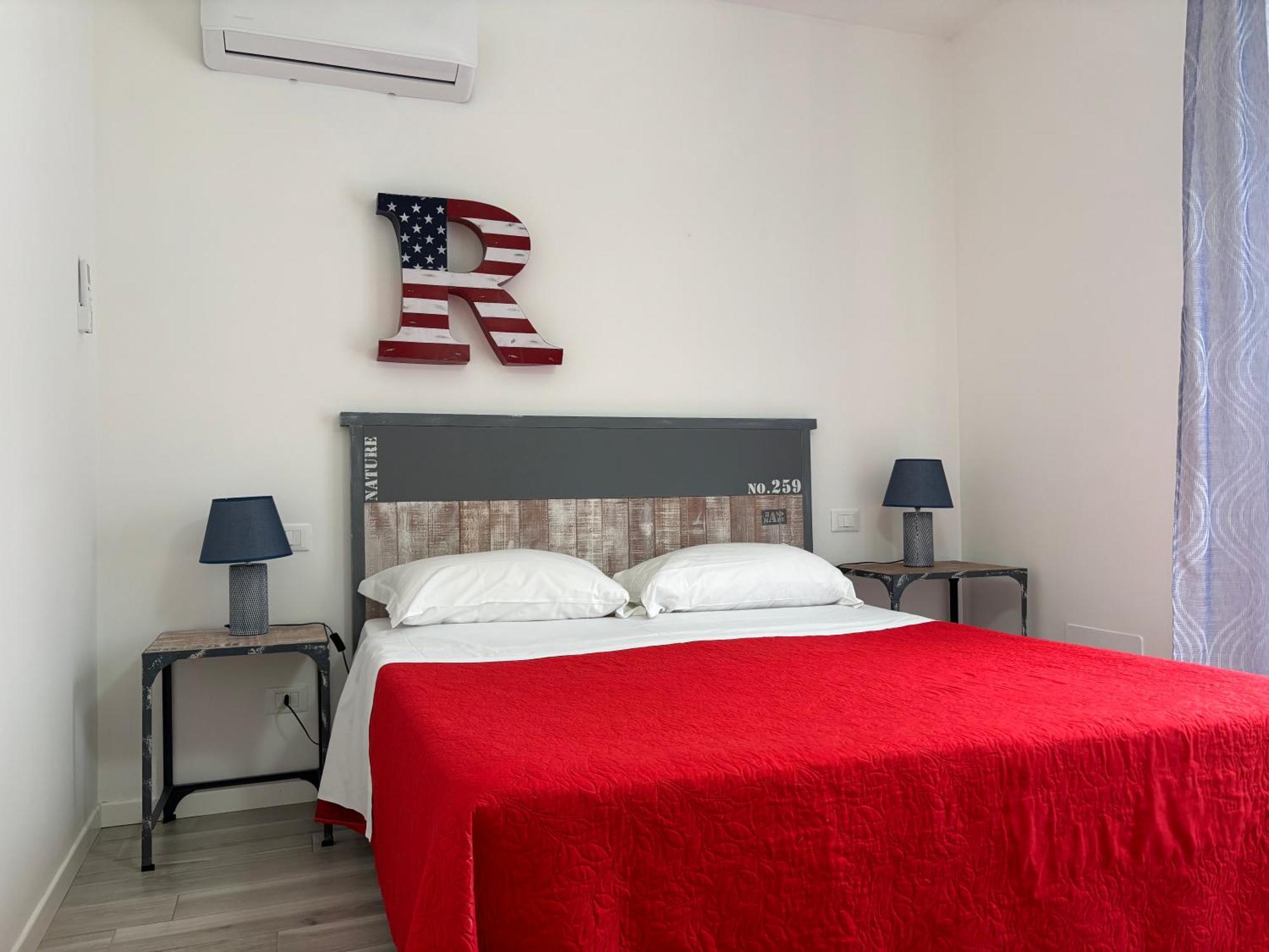 Cala Azzurra Macari Bed And Breakfast And Holidays House 外观 照片
